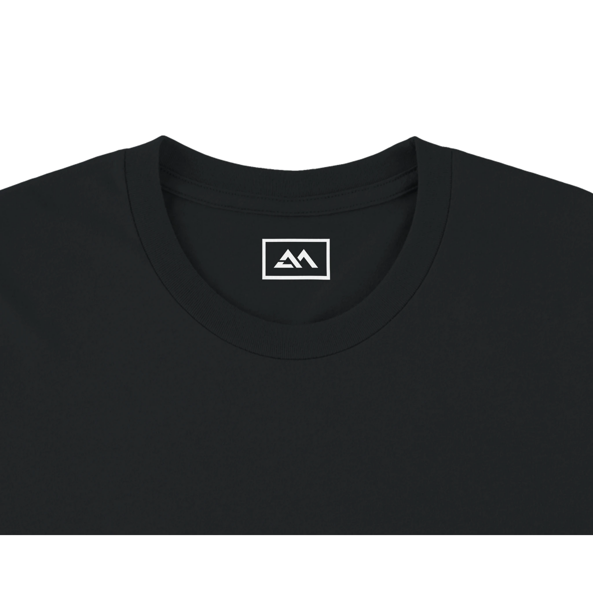 Todos quieren saber quién es Baby — tee graphic detail closeup, wearable journalism Puerto Rico streetwear.